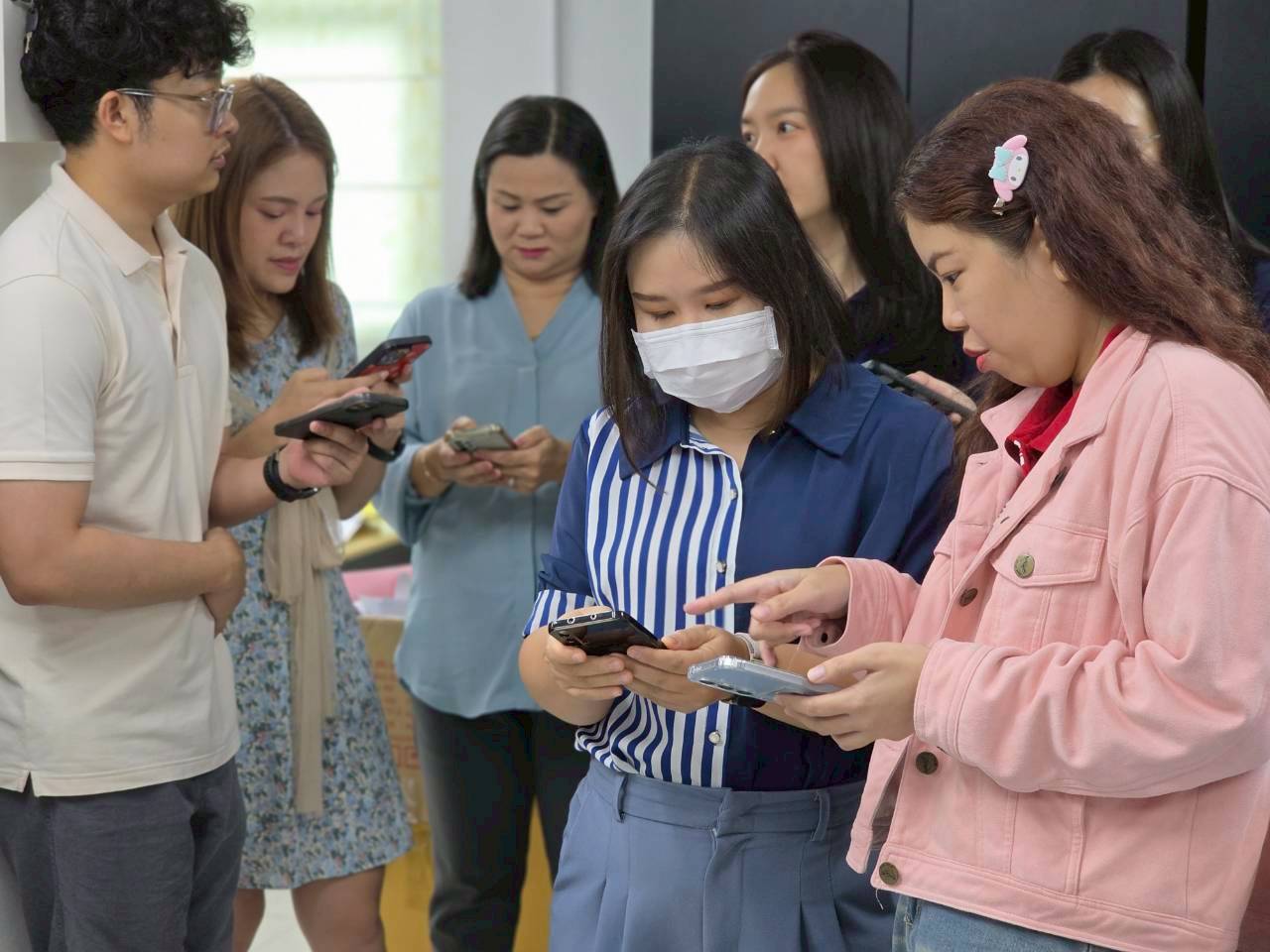 รณรงค์ สร้างจิตสำนึกที่ดี แก่บุคลากรสำนักงานมหาวิทยาลัย 2